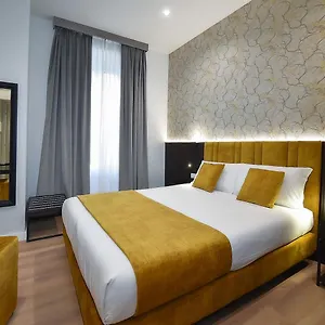 https://alba-rosa.it-romehotels.com